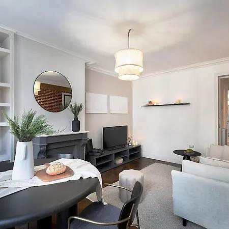 Angers - 1 Et Balcon Aux Halles 아파트 *