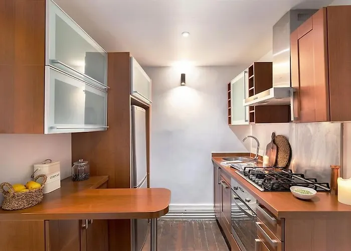 Angers - 1 Et Balcon Aux Halles Apartment