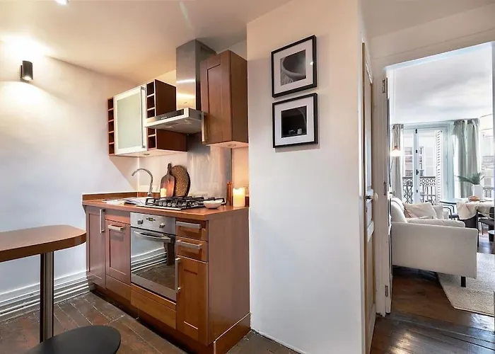 Angers - 1 Et Balcon Aux Halles *